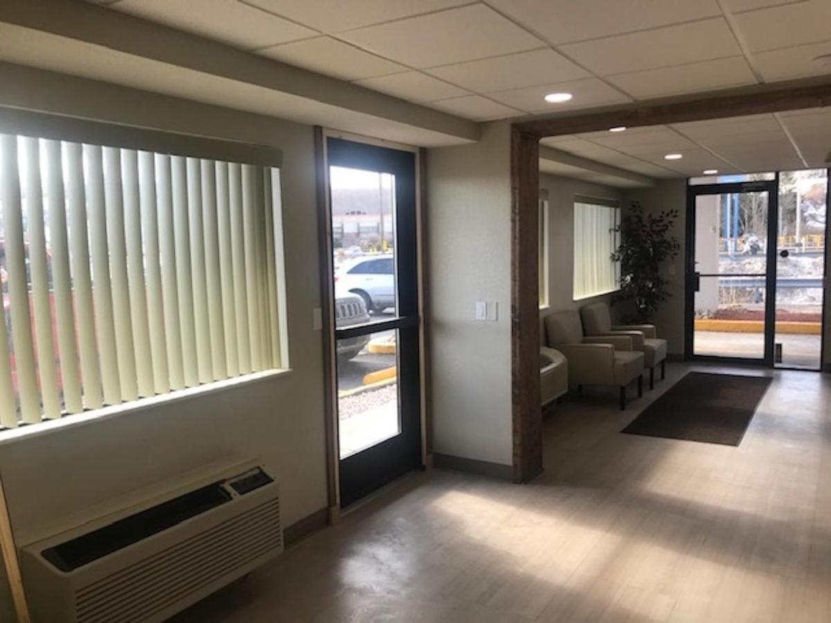 Red Roof Inn Somerset, Pa מראה חיצוני תמונה